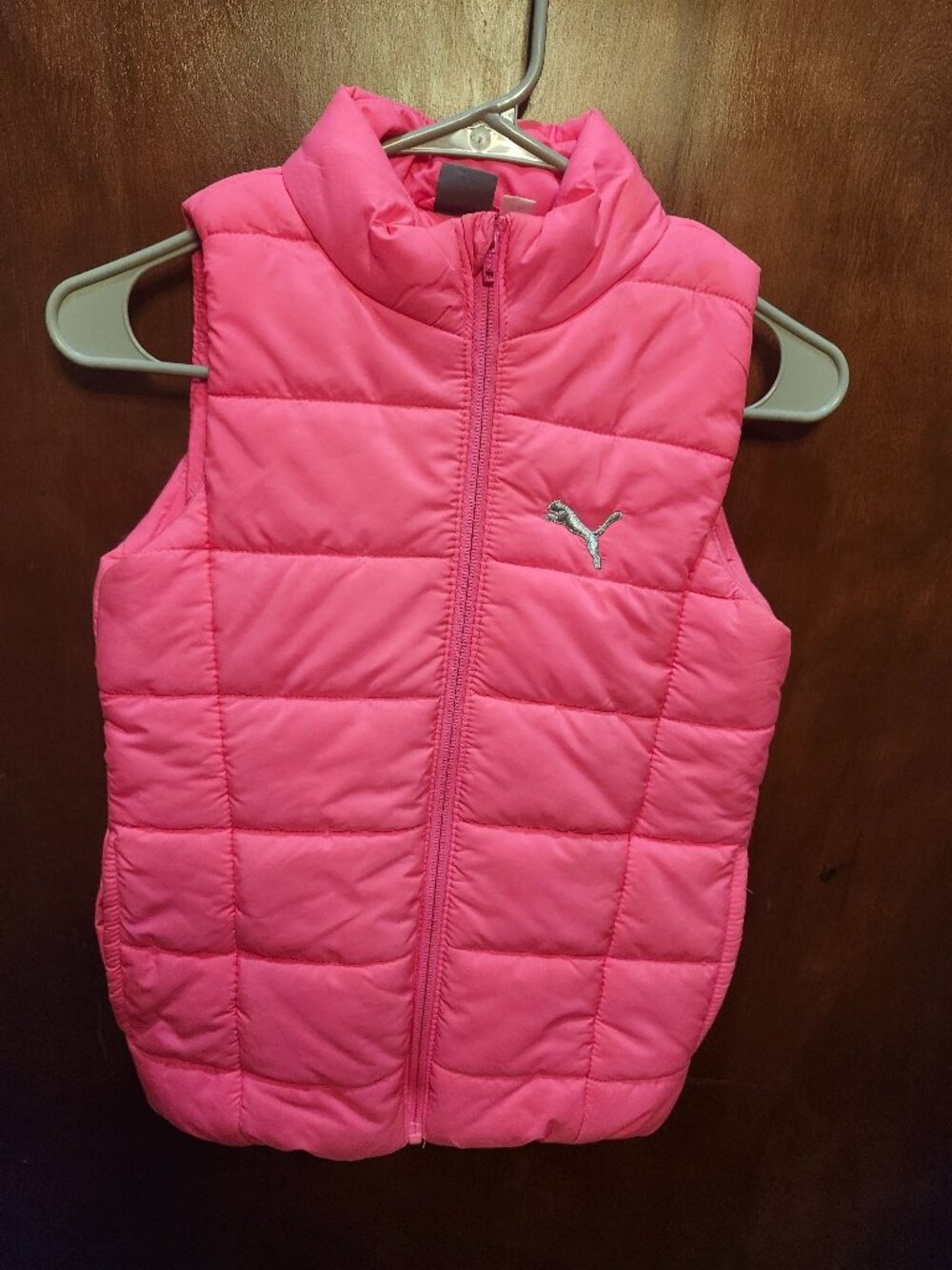 Girls Vest, Puma girls Puffer Vest Size Small 7/8 Hot Pink